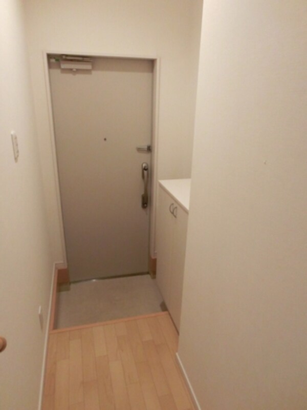 玄関(下駄箱あり)