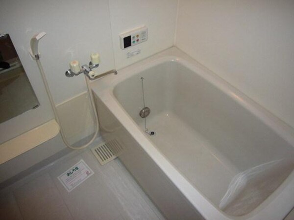 バス／シャワールーム等(追焚き機能付き浴室)