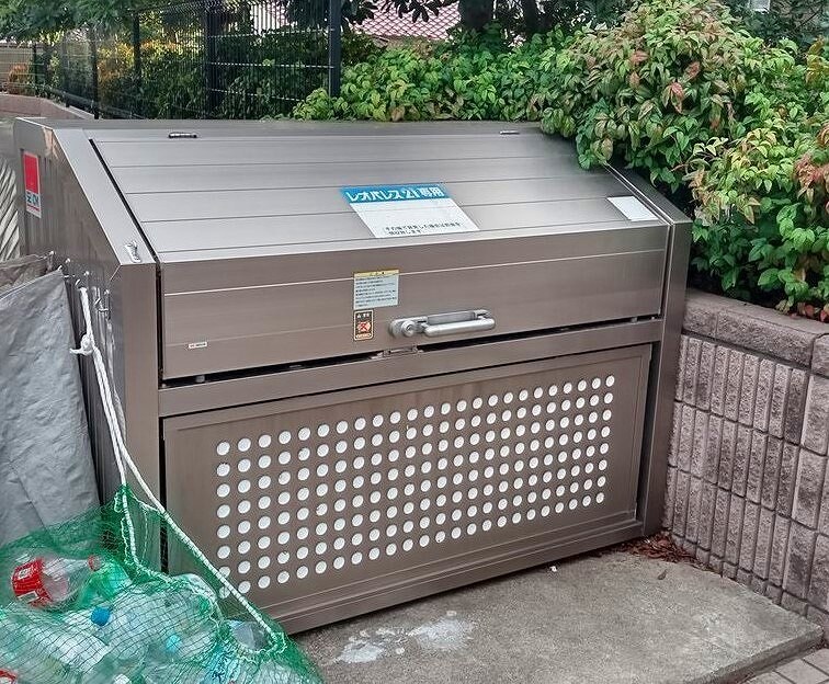 物件内観写真5　(専用ゴミ置き場)