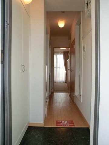 物件内観写真6　(シューズＢＯＸあり)