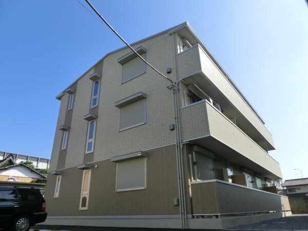 外観(2013年築　小型犬又は猫１匹飼育可　嬉しい都市ガス物件)