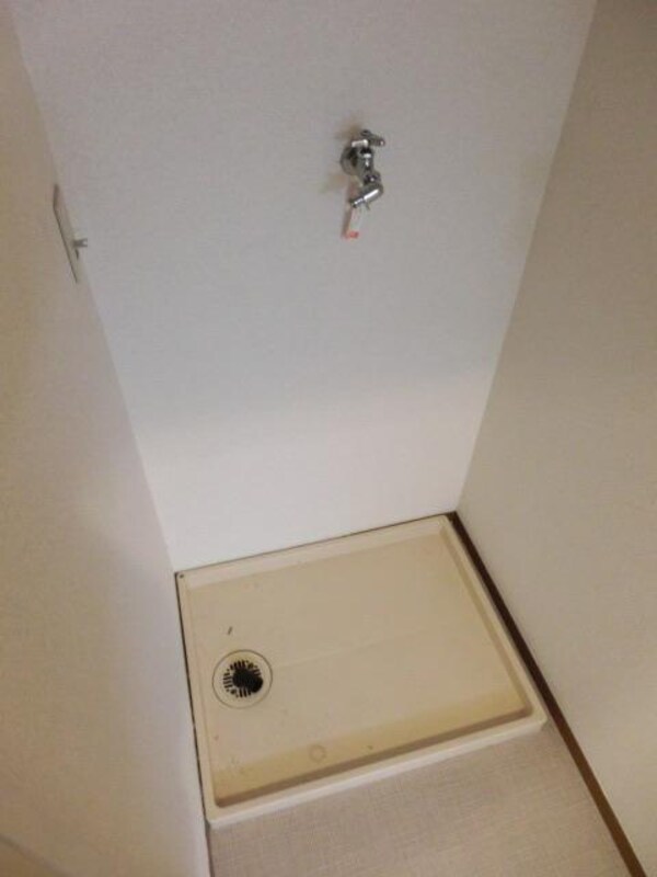 その他(室内洗濯機置き場)