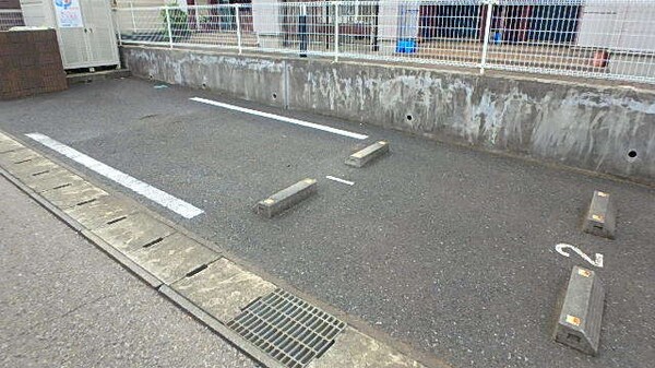 駐車場(駐車場)