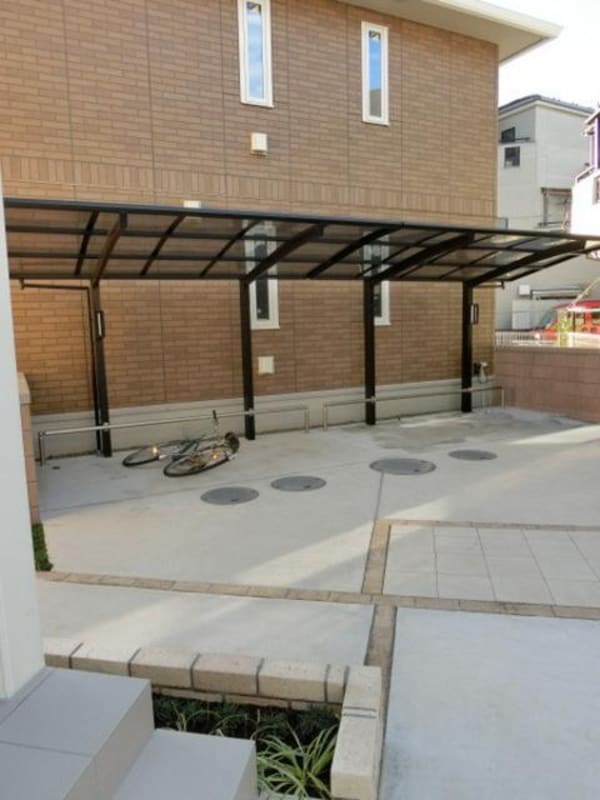 共有部分(敷地内自転車置き場)