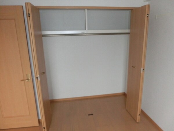 設備(収納たくさん入ります)