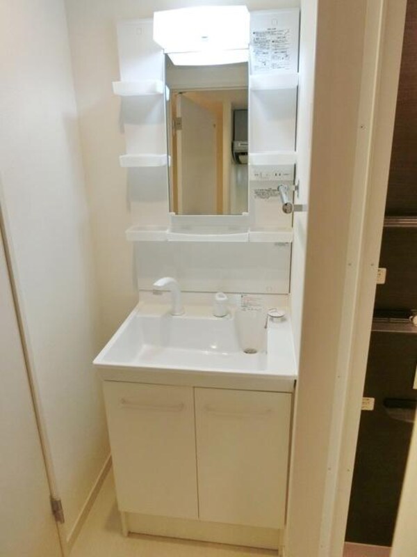 洗面(独立の洗面台です)