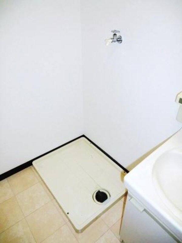 設備(※同建物反転タイプ間取り設備施工例　現況優先)