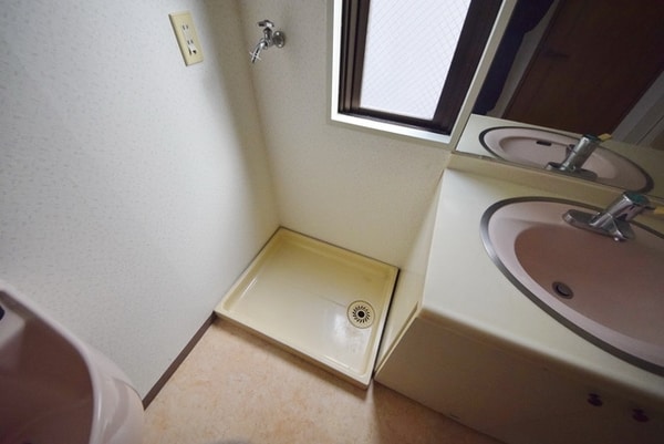 設備(※同建物　反転タイプ間取り参考写真　現況優先)