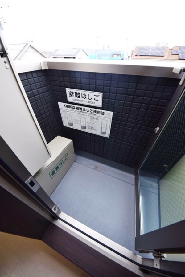 バルコニー