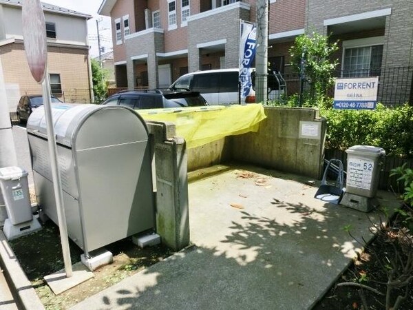 共有部分(敷地内ゴミ置き場)