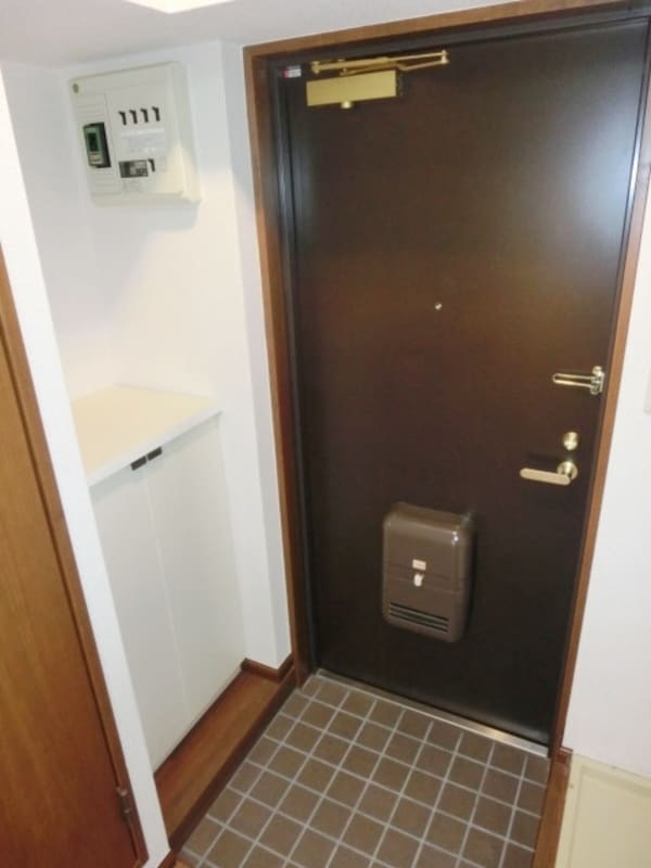 玄関(玄関)