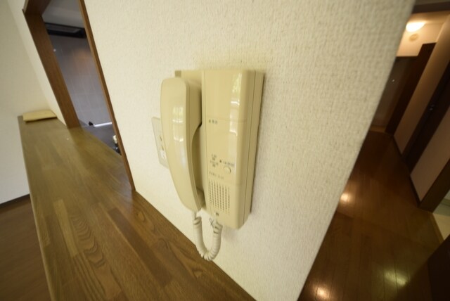 物件内観写真8　(オートロック連動モニターフォン)