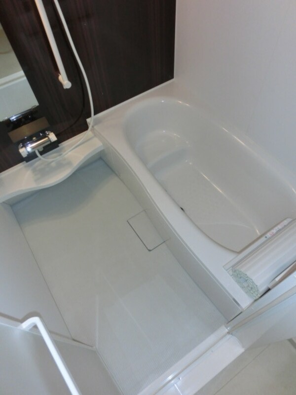 バス／シャワールーム等(広々1坪バス)