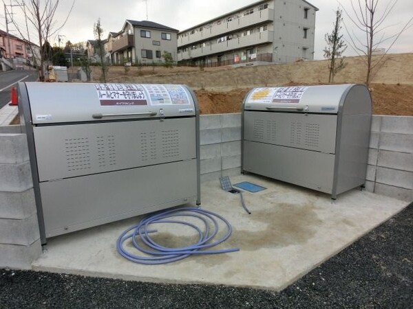 共有部分(敷地内のゴミステーション)