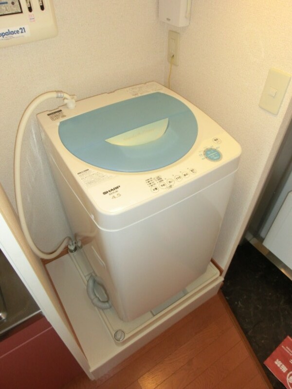 設備(洗濯機付)