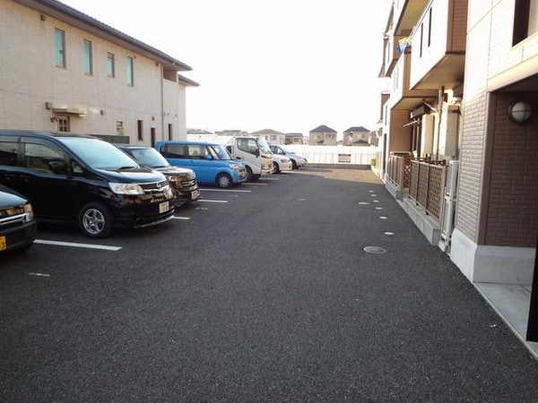 駐車場(駐車場)