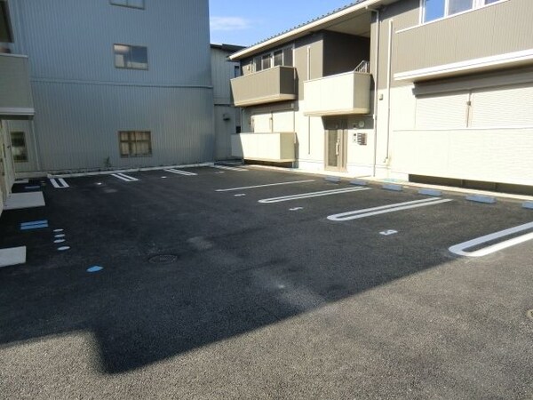 駐車場(敷地内駐車場)