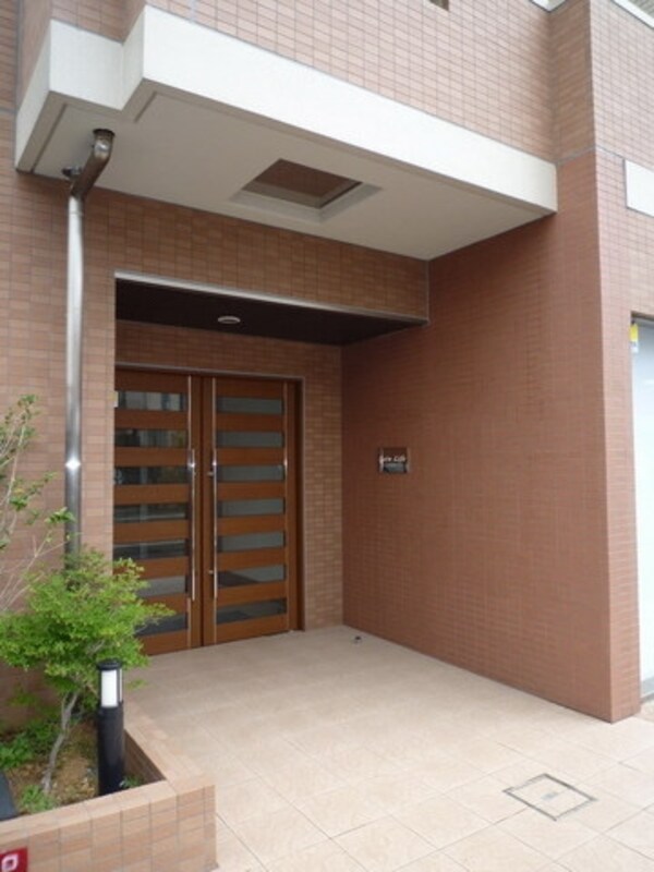 外観(お部屋へのエントランス)