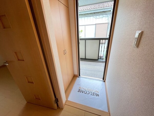 玄関(玄関)