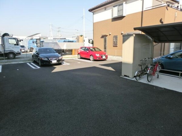 駐車場(敷地内駐車場)