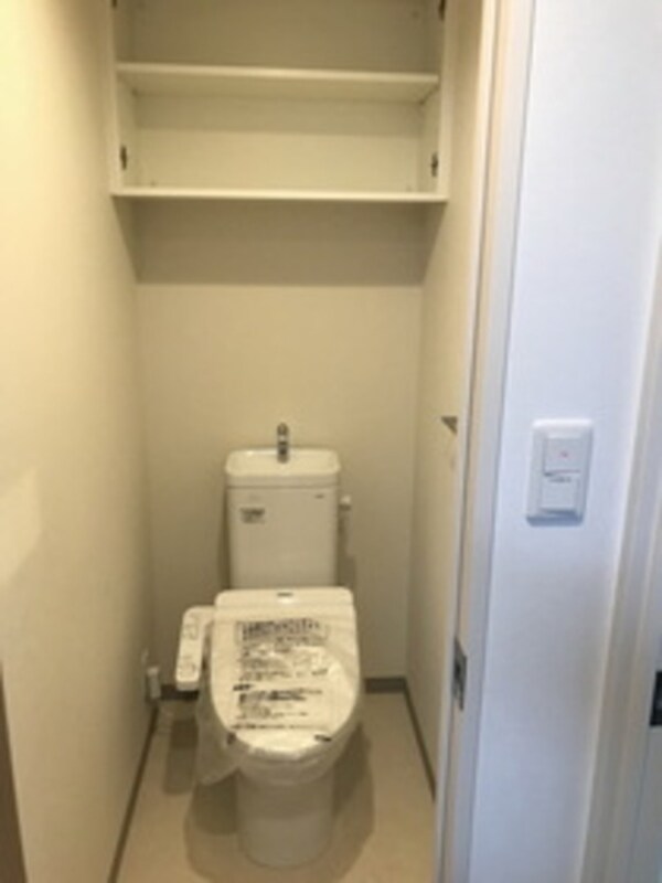 トイレ(同建物別部屋写真です)