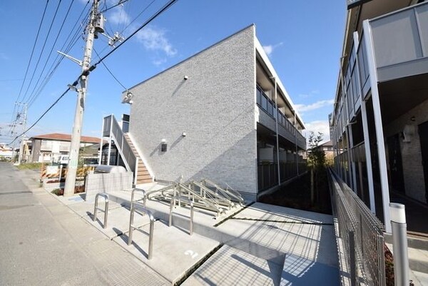 外観(セコムセキュリティ完備)