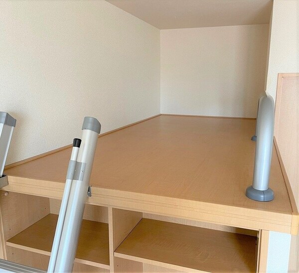 その他(造り付ベッド)