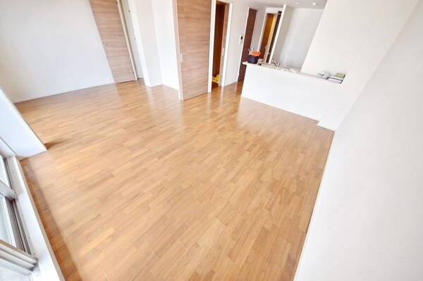 リビング・居室(※別部屋参考写真)