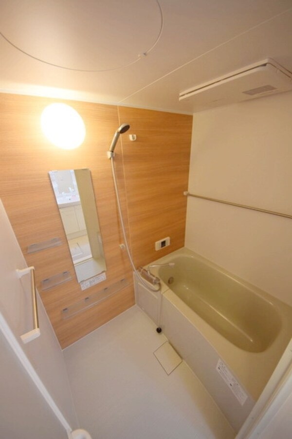 バス／シャワールーム等