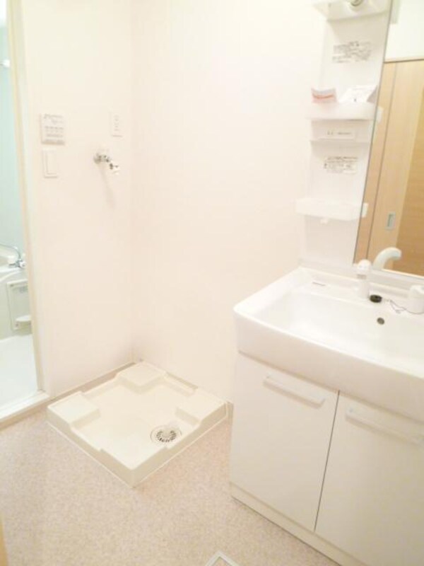 その他(室内洗濯機置き場)