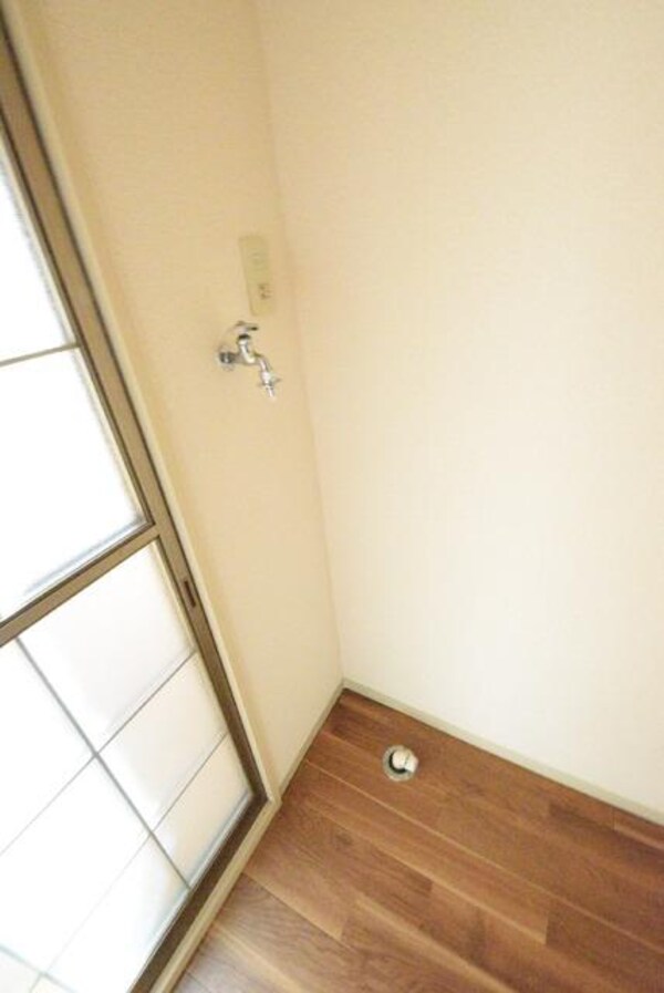 設備(洗濯機置場)