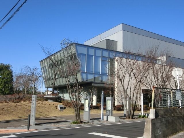 千葉市中央図書館
