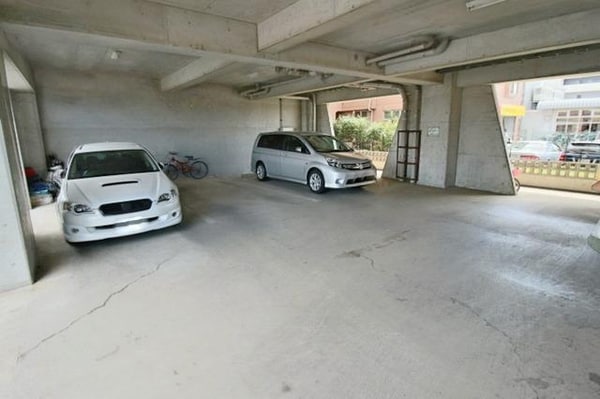 駐車場(敷地内駐車場)