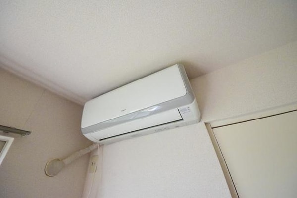 設備(エアコン完備)