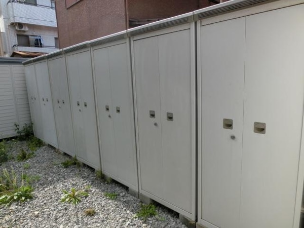 共有部分(無料のトランクルームも付いてます。)