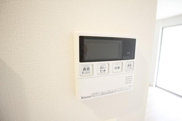 設備(追い焚き付給湯パネル)