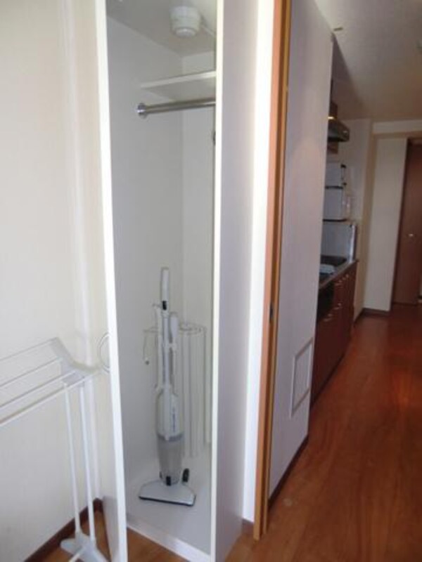 収納(収納もございます)