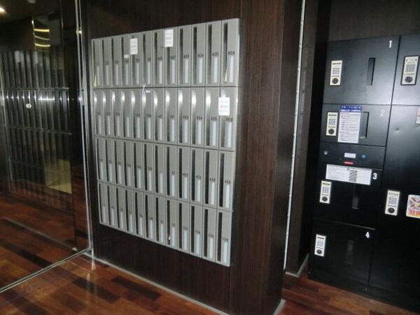 共有部分(ダイヤル式集合ポスト)