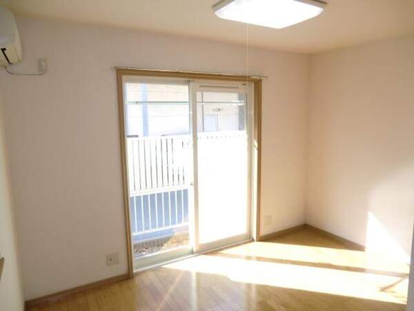 リビング・居室(とっても明るい居室)