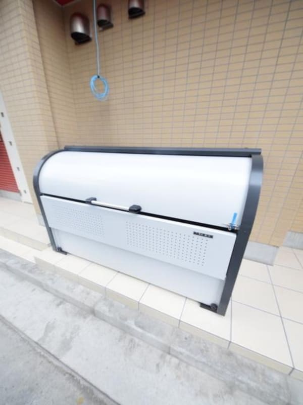 共有部分(専用ダストボックス)