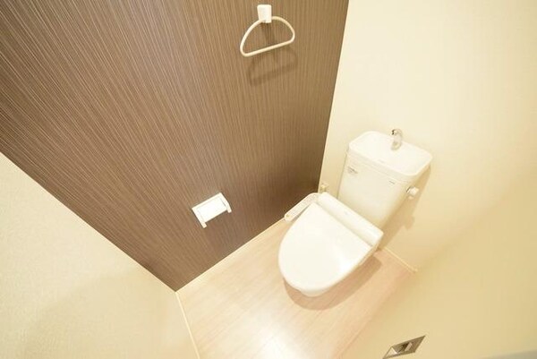 トイレ(★ウォシュレット完備★)