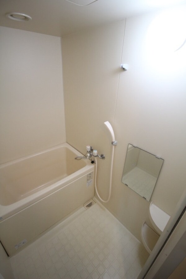 バス／シャワールーム等(きれいな浴室)