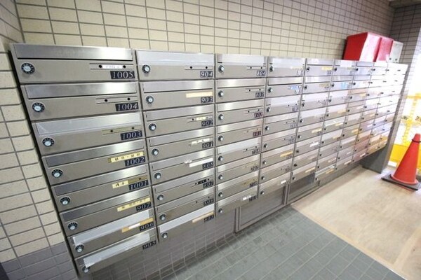 共有部分(集合ダイヤルポスト)