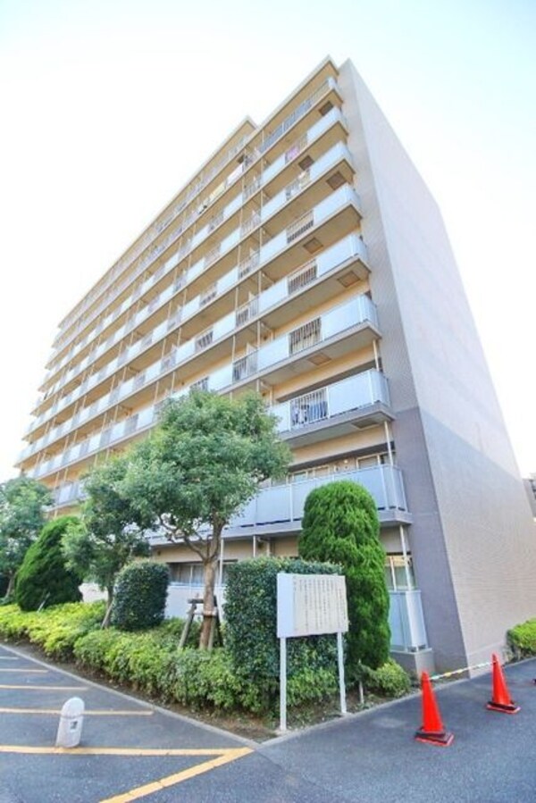 外観(重厚感のある外貨)