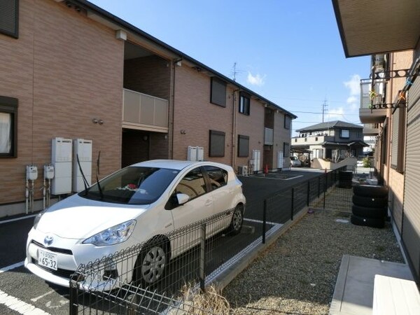 駐車場(お部屋探しはタウンハウジング蘇我店にお任せ下さい♪)