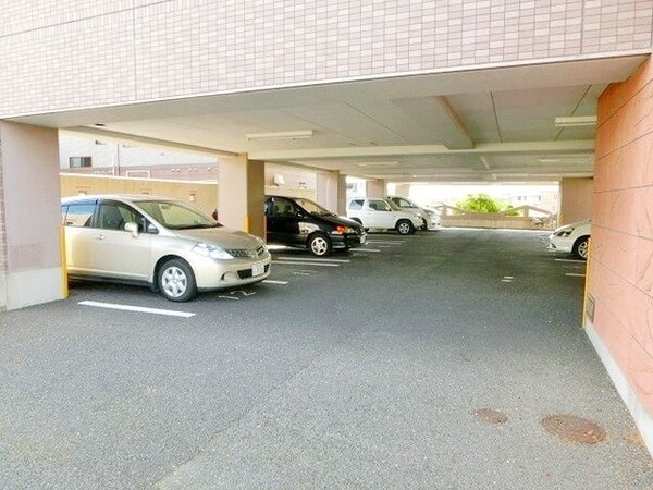 駐車場(現地待ち合わせ歓迎♪お問合せはタウンハウジング蘇我店まで！)