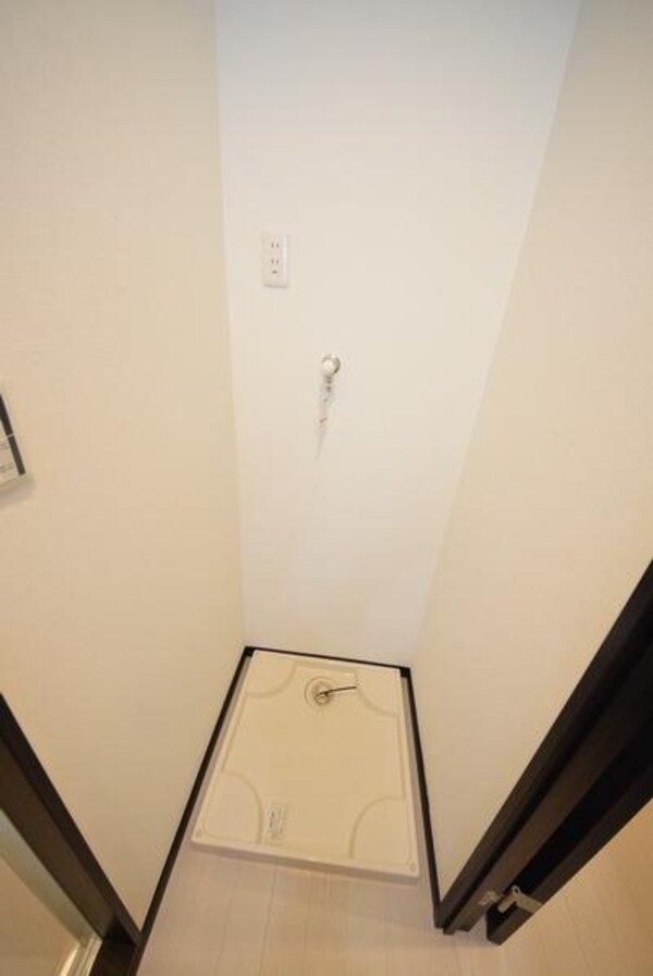 設備(室内洗濯機置場完備)