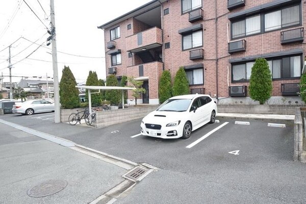 駐車場(現地待ち合わせ歓迎♪お問合せはタウンハウジング蘇我店まで！)