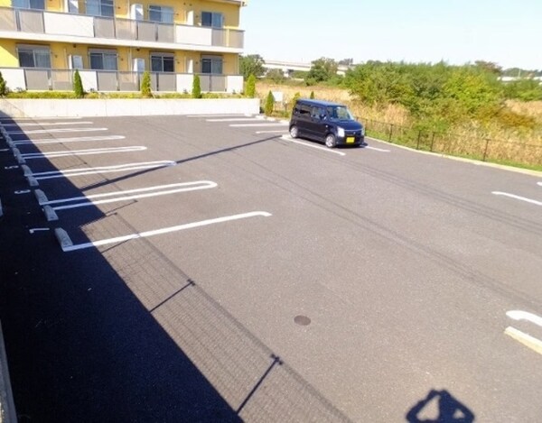 駐車場(現地待ち合わせ歓迎♪お問合せはタウンハウジング蘇我店まで！)