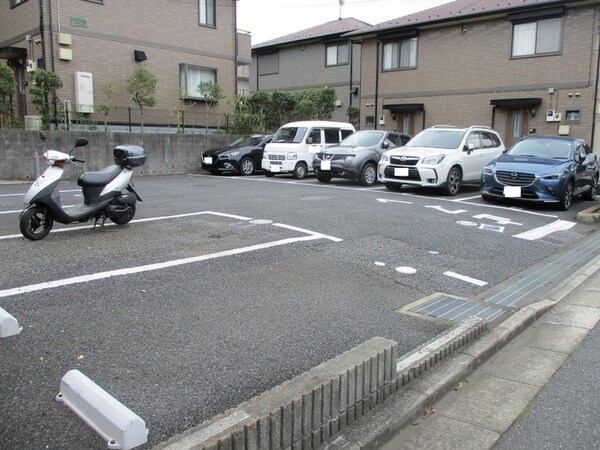 駐車場(現地待ち合わせ歓迎♪お問合せはタウンハウジング蘇我店まで！)